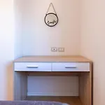 Unique Arlis Tirana